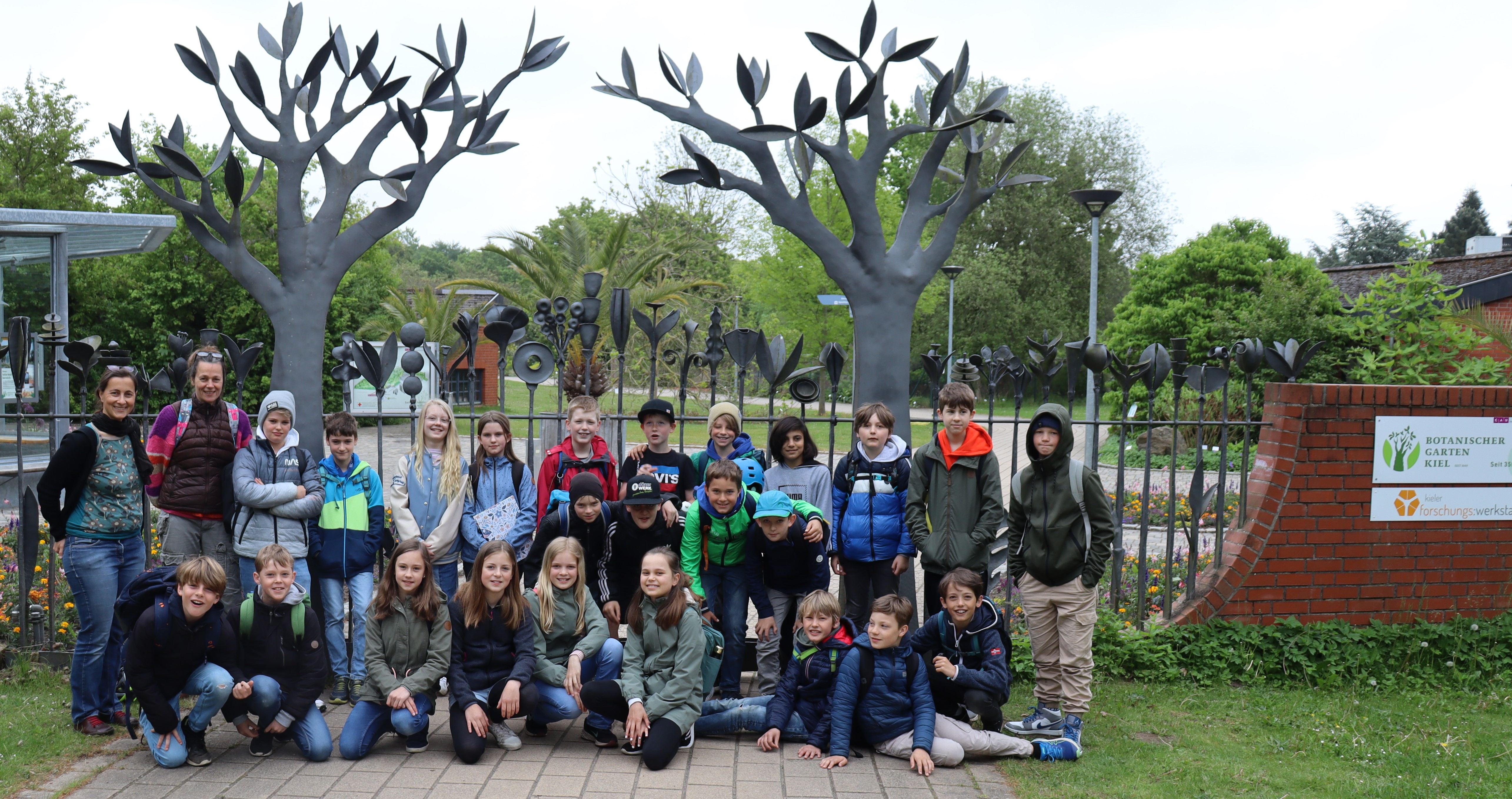 Exkursion der Klasse 5f in die Kieler Forschungswerkstatt und in den Botanischen Garten.